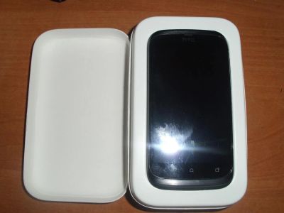 Лот: 3161730. Фото: 1. HTC Desire V в отличном состоянии... Смартфоны