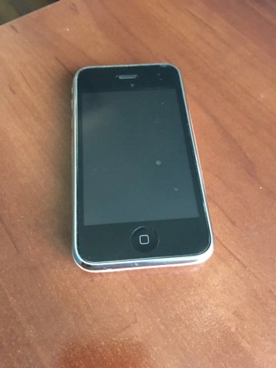 Лот: 13939680. Фото: 1. iPhone 3g 16gb белый. Смартфоны