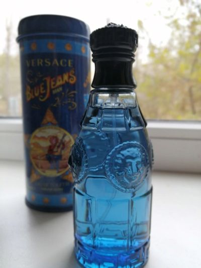 Лот: 14830618. Фото: 1. versace blue jeans туалетная вода. Мужская парфюмерия