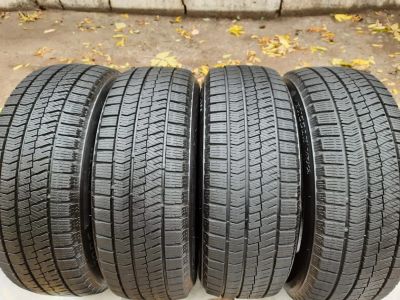 Лот: 18185980. Фото: 1. Шины Bridgestone Blizzak VRX2... Шины