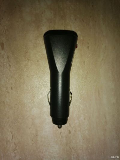 Лот: 17288815. Фото: 1. Автомобильное зарядное USB in... Зарядные устройства, блоки питания, адаптеры сетевые для смартфонов