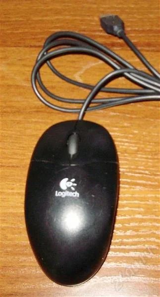 Лот: 2743801. Фото: 1. Мышь Logitech. Клавиатуры и мыши