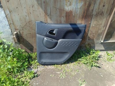 Лот: 25441247. Фото: 1. Обшивка задней правой двери Toyota... Кузов
