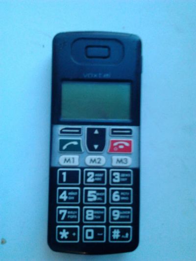 Лот: 5407006. Фото: 1. voxtel rx500 телефон для пожилых... Кнопочные мобильные телефоны