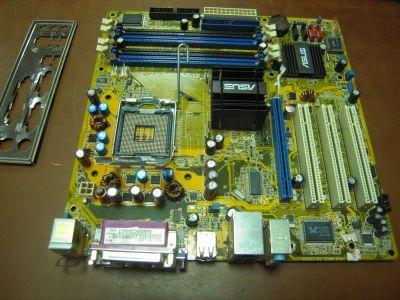 Лот: 12024792. Фото: 1. Материнская плата 775 ASUS P5GV-MX... Материнские платы