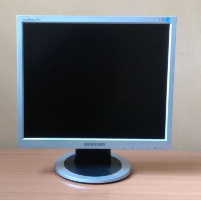 Лот: 10105931. Фото: 1. Монитор Samsung 721N (Лот 150817МО3... ЖК-мониторы