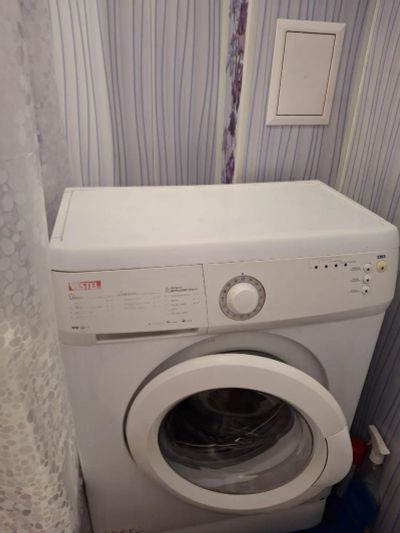 Лот: 25880675. Фото: 1. Стиральная машина vestel. Стиральные машины
