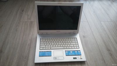 Лот: 14392229. Фото: 1. Ноутбук белый Sony Vaio VGN-N11SR... Ноутбуки