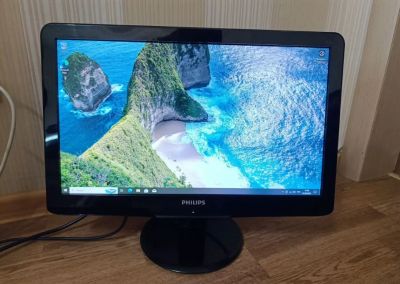 Лот: 25432594. Фото: 1. Монитор 20" Монитор Philips 202EL2SB... ЖК-мониторы
