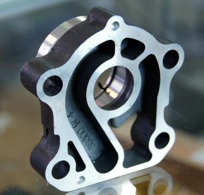 Лот: 21366101. Фото: 1. Основание помпы YAMAHA F80-F100... Запчасти для лодок, катеров, лодочных моторов