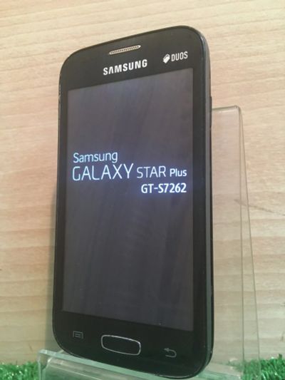 Лот: 15773845. Фото: 1. Мобильный телефон Samsung gt-s7262... Смартфоны