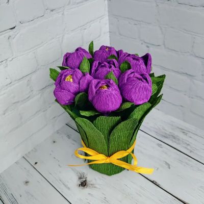 Лот: 20042285. Фото: 1. Цветы с конфетами девушки в подарок. Другое (сувениры, подарки)