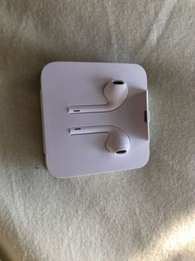 Лот: 15585274. Фото: 1. EarPods наушники айфон новые. Наушники, гарнитуры