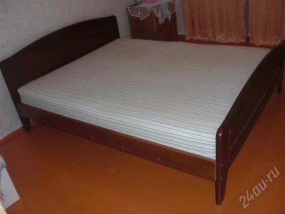 Лот: 696750. Фото: 1. Продам 2спальную кровать, стенку. Кровати