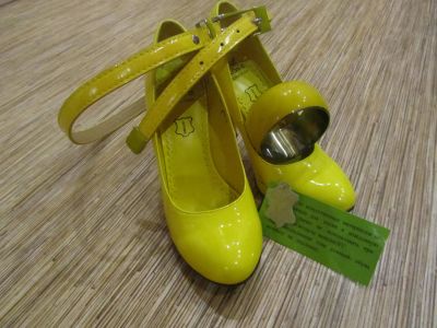 Лот: 6138861. Фото: 1. Туфли желтые. Туфли