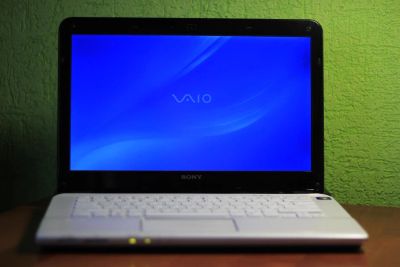 Лот: 3172801. Фото: 1. Sony VAIO / экран 14 / модель... Ноутбуки