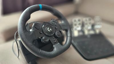 Лот: 25268109. Фото: 1. Руль Logitech G923 черный. Рули, джойстики