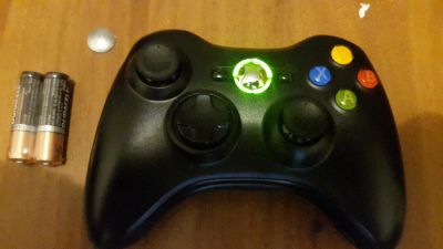 Лот: 10058543. Фото: 1. Беспроводной джойстик для xbox... Аксессуары для игровых приставок, консолей, геймпады