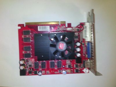 Лот: 4840723. Фото: 1. Radeon hd 4650. Видеокарты