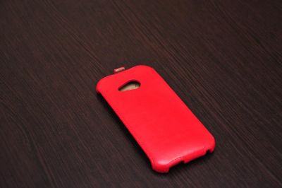 Лот: 7289325. Фото: 1. Чехол HTC One Mini 2. Красный... Чехлы, бамперы