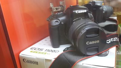 Лот: 4486542. Фото: 1. Фотоаппарат Canon EOS1100D! Новый... Цифровые зеркальные
