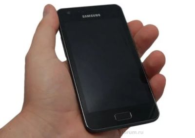 Лот: 12578083. Фото: 1. Смартфон Samsung Galaxy R GT-I9103. Смартфоны