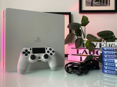 Лот: 20316794. Фото: 1. Sony playstation ps 4 slim 1 tb... Игровые приставки, консоли