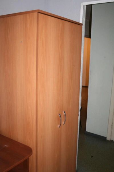 Лот: 3331732. Фото: 1. Шкаф для одежды. Другое (офисная мебель и домашние кабинеты)