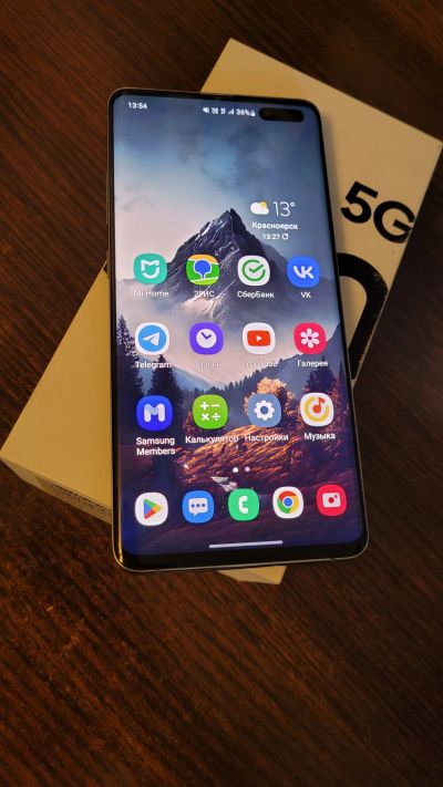 Лот: 20174690. Фото: 1. Samsung Galaxy s10 5g 256. Смартфоны