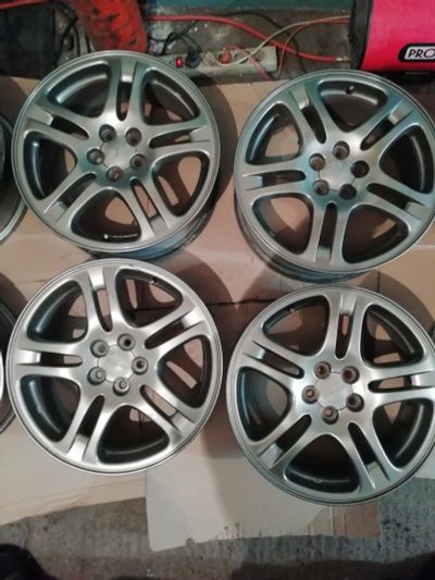 Лот: 12644306. Фото: 1. Диски Subaru оригинал R17 без... Диски