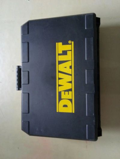 Лот: 11483890. Фото: 1. перфоратор Dewalt D25762. Электроинструмент