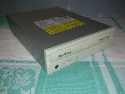 Лот: 12780137. Фото: 1. Привод CD-R/RW Panasonic (D410... Приводы CD, DVD, BR, FDD