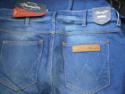 Лот: 9085447. Фото: 1. Женские джинсы Wrangler Corynn... Джинсы