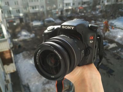 Лот: 17418282. Фото: 1. Фотоаппарат Sony Alpha SLT-A57... Цифровые зеркальные