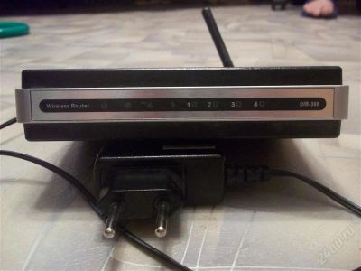 Лот: 1126745. Фото: 1. Маршрутизатор D-Link DIR-300. WiFi, Bluetooth адаптеры