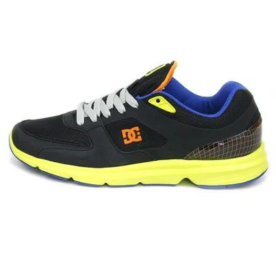 Лот: 3048238. Фото: 1. Кроссовки от DC shoes boost. Кеды, кроссовки, слипоны