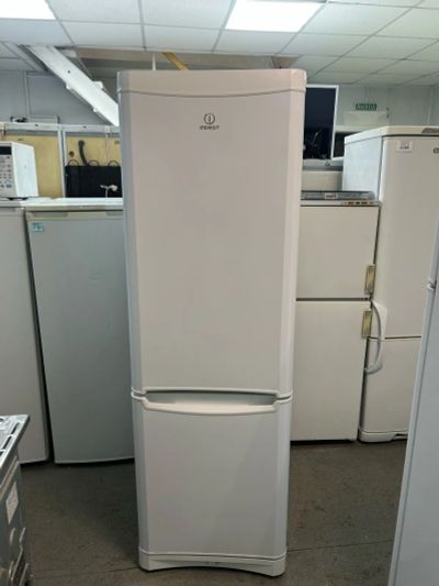 Лот: 25897396. Фото: 1. Холодильник (05226). Холодильники, морозильные камеры