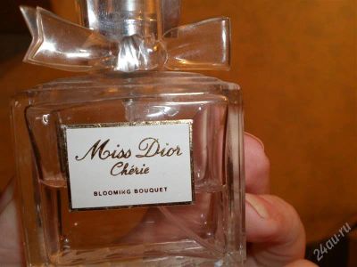 Лот: 1390153. Фото: 1. Miss Dior Cherie. Женская парфюмерия