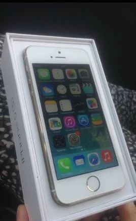 Лот: 4350581. Фото: 1. iPhone 5s реплика (Тайваньская... Смартфоны