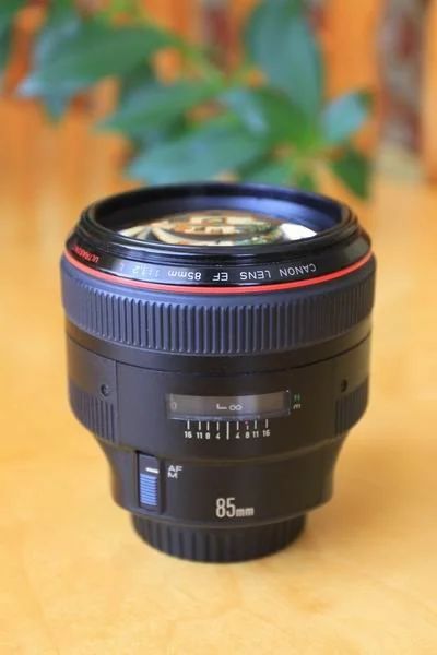 Лот: 15035382. Фото: 1. Объектив Canon EF 85mm f/1.2L... Объективы