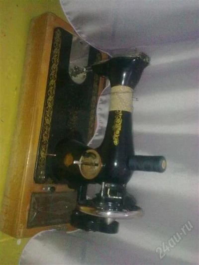 Лот: 789278. Фото: 1. старая швейная мошинка (пзм). Другое (домашний быт)