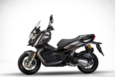 Лот: 21588124. Фото: 1. Мотоцикл SHARMAX MOTORS MaxiScooter... Мотоциклы