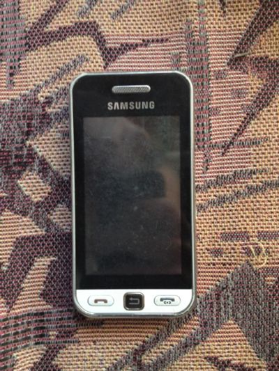 Лот: 6289499. Фото: 1. Samsung. Кнопочные мобильные телефоны