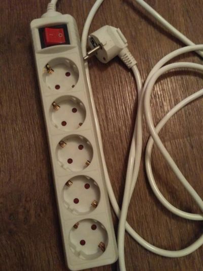 Лот: 11530659. Фото: 1. Сетевой фильтр. ИБП, аккумуляторы для ИБП