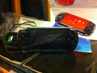 Лот: 1909083. Фото: 1. PSP-3008 Piano Black. Игровые приставки, консоли