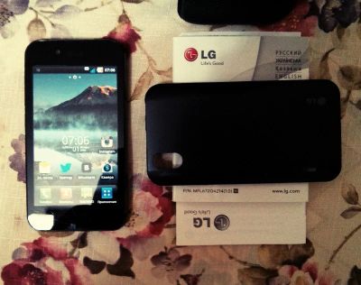 Лот: 3346251. Фото: 1. Продам смартфон LG Optimus Black... Смартфоны