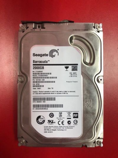 Лот: 12655953. Фото: 1. Жесткий диск 2Tb Seagate ST2000DM001... Жёсткие диски (HDD)