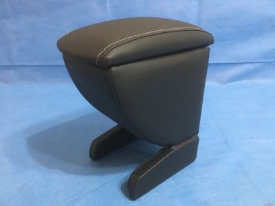 Лот: 17588464. Фото: 1. Подлокотник Nissan NOTE 2005-2013г... Салон