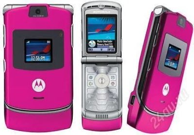 Лот: 2190316. Фото: 1. Продам Motorola v3. Розовый. Кнопочные мобильные телефоны