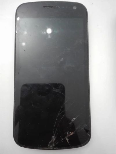 Лот: 11086014. Фото: 1. Смартфон Samsung GT-I9250. Смартфоны